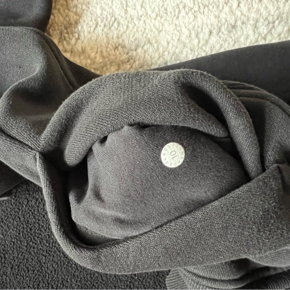 Lululemon Black Full Zip Scuba Hoodie Size 10 - Picture 8 of 15